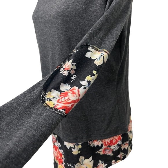 Knit Top - Picture 3 of 3